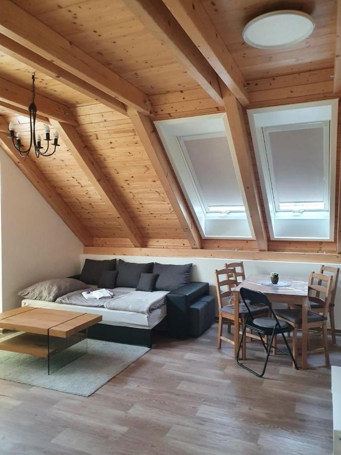 Apartman Maja Mikulov Zewnętrze zdjęcie