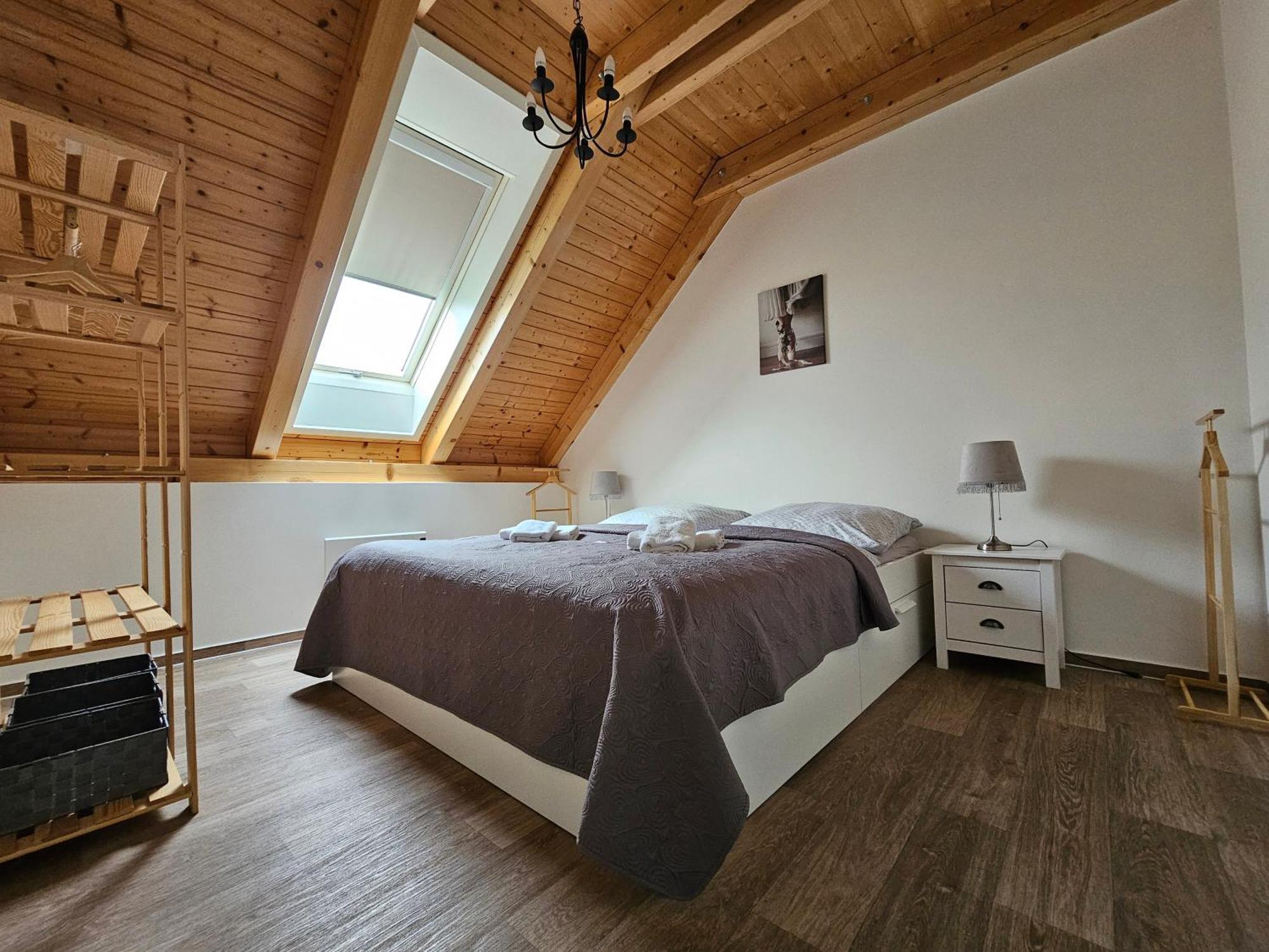 Apartman Maja Mikulov Zewnętrze zdjęcie