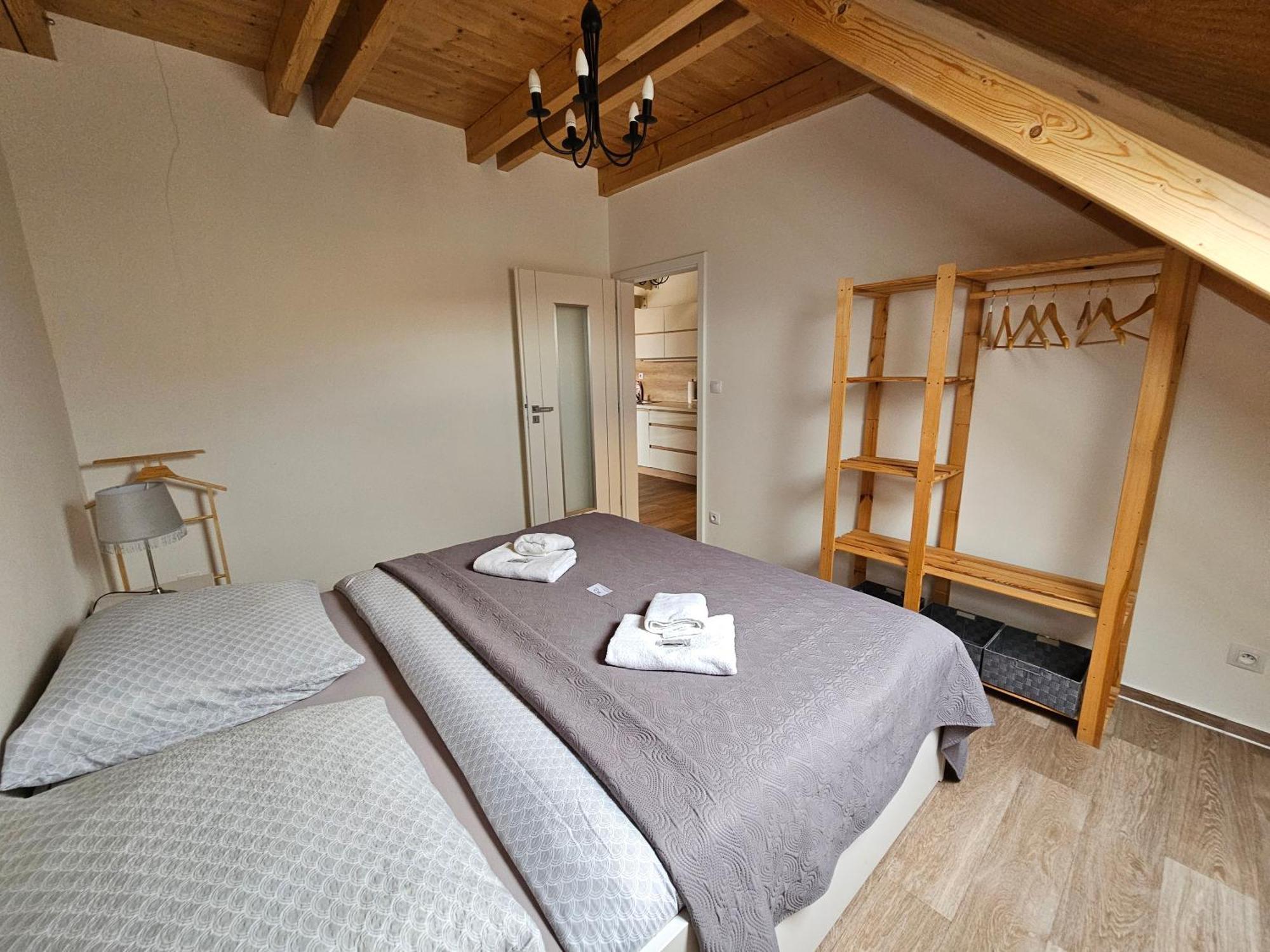 Apartman Maja Mikulov Zewnętrze zdjęcie
