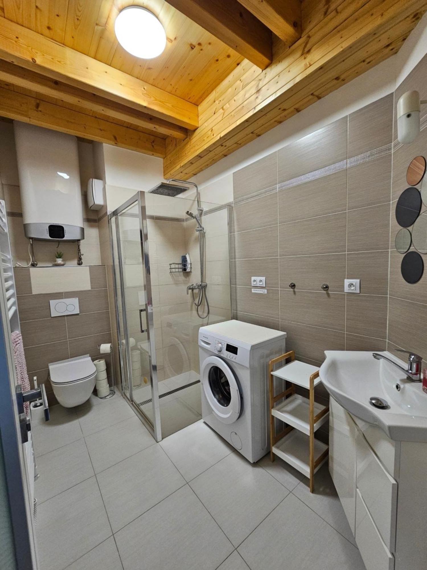 Apartman Maja Mikulov Zewnętrze zdjęcie