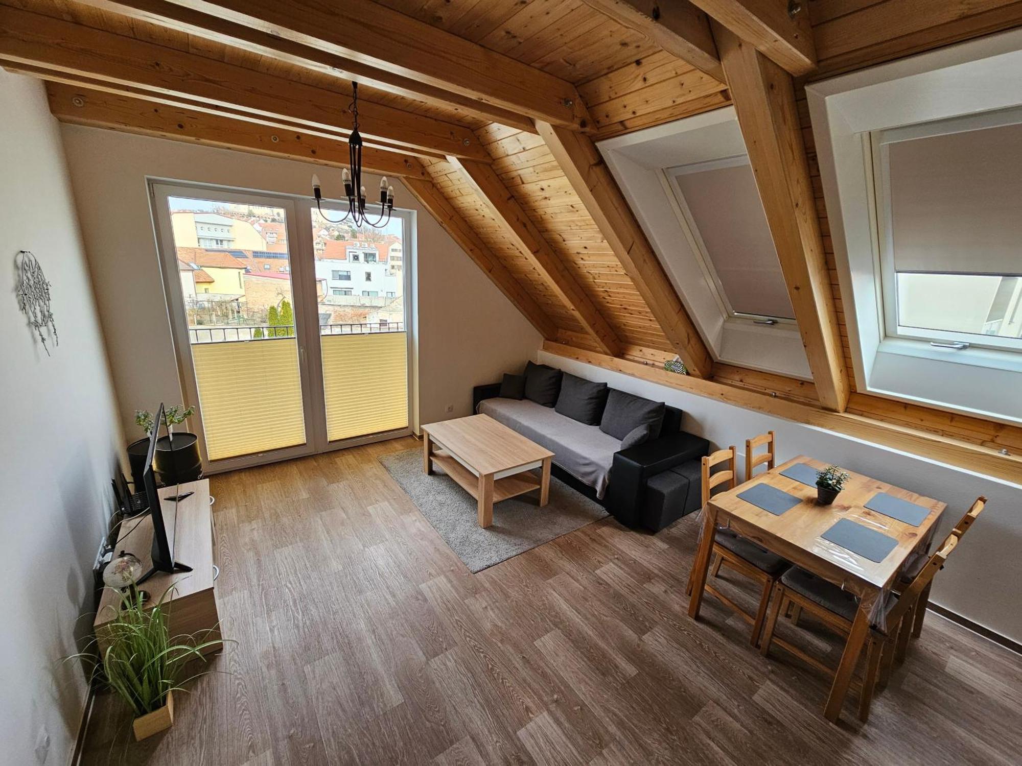 Apartman Maja Mikulov Zewnętrze zdjęcie