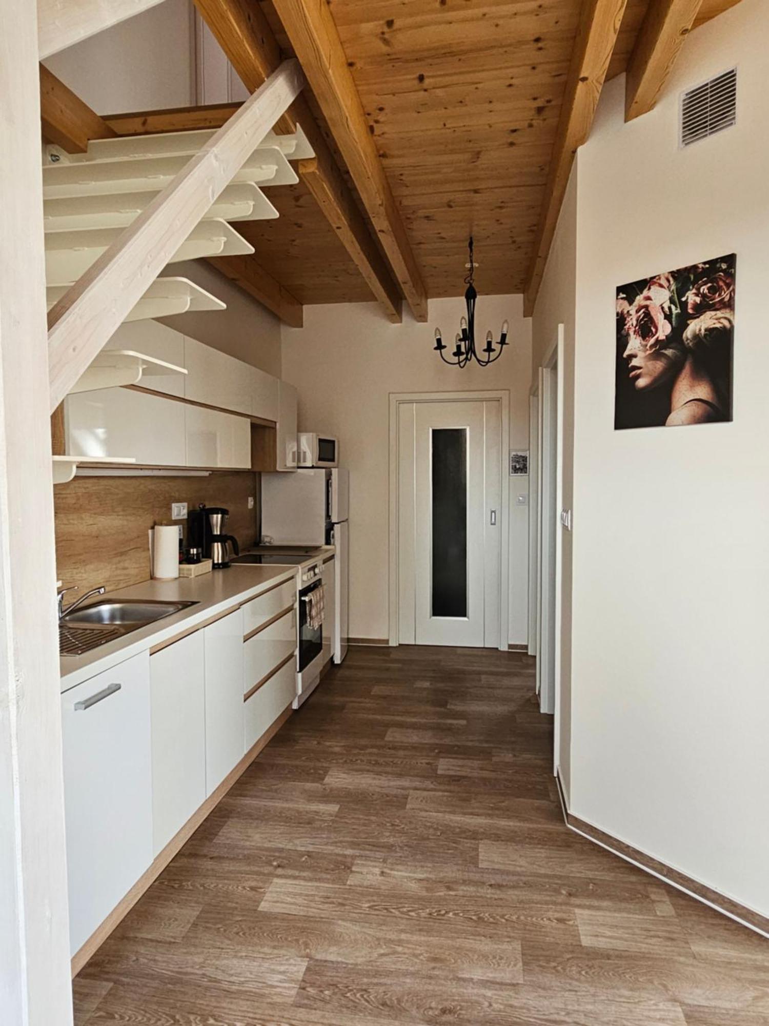 Apartman Maja Mikulov Zewnętrze zdjęcie